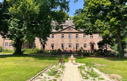 Querfurt Apartment | Schloss Zingst