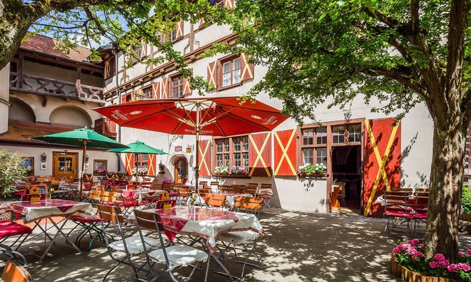 Harburg Hotel | Schlosshotel Harburg