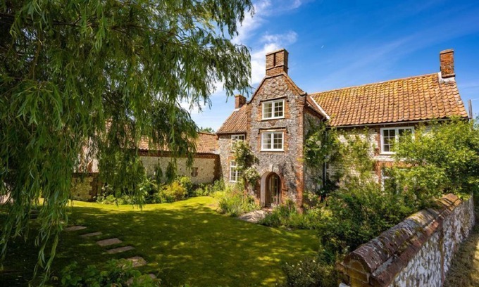 Burnham Thorpe Apartment | School House, Burnham Thorpe, Norfolk