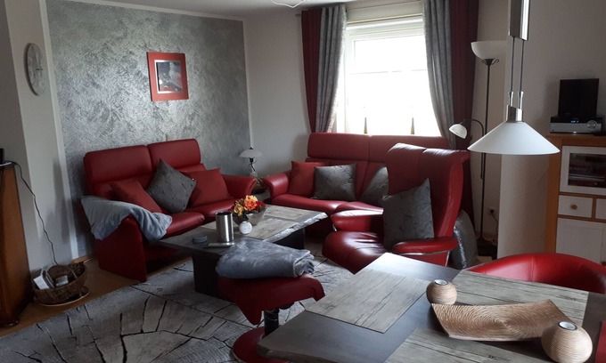 Hohegeiß Apartment | SCHOPIS HARZ FEWO No. 3 with balcony,spacious and cozy, quiet location, WLAN incl.