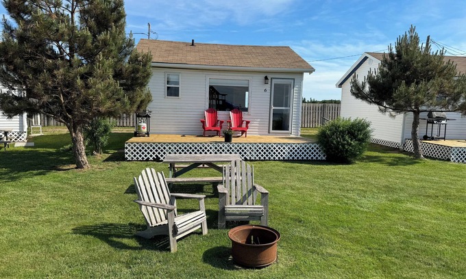 Summerside Cottage | Schurmans Shore Waterfront Cottage #6