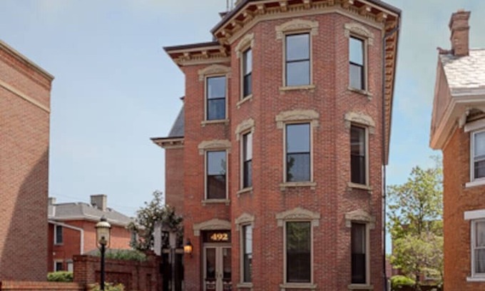 Scioto Mile Apartment | Schwartz Castle German Village
