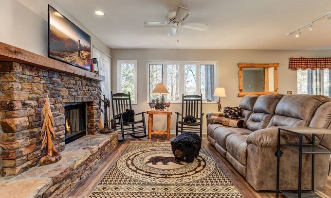 Big Canoe Condo | Sconti View 2 - Cozy condo in Big Canoe!