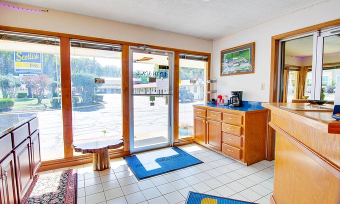 Collinsville Hotel | Scottish Inns Collinsville-Martinville