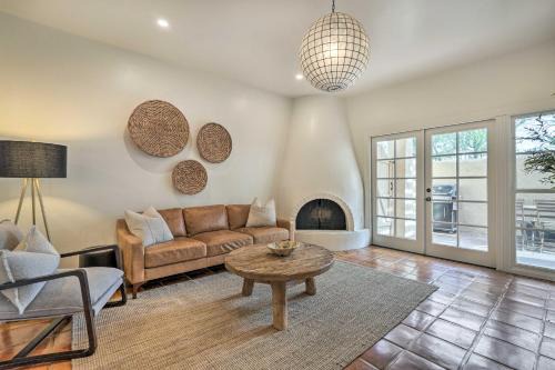 Alamos Apartment | Scottsdale Condo with Pool Access, Near Old Town!