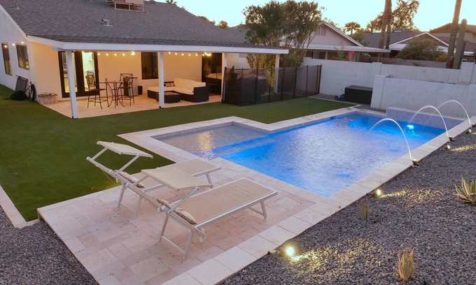 Greenbrier East Villas House | Scottsdale Kierland home HEATED POOL, jacuzzi, safety fence, close to everything
