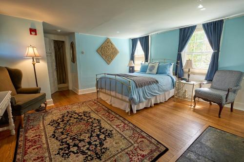 Madison Center Bed & Breakfast | Scranton Seahorse Inn