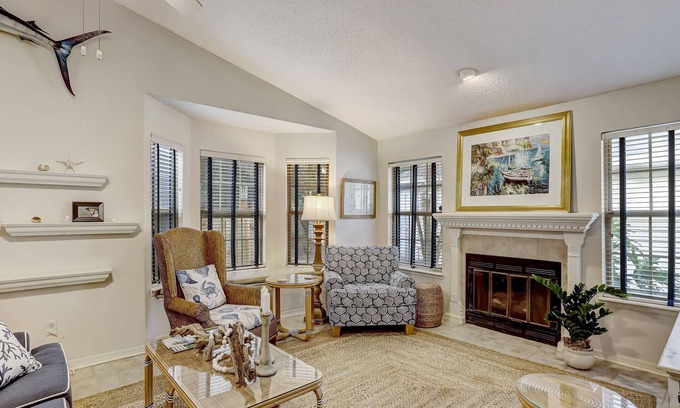 American Beach House | Screened In Private Pool | Summer Beach Home | Short Walk to the Beach