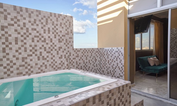Ensanche Naco Apartment | SD 4BR Penthouse Style Paradise 1 + Bonus