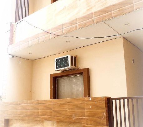 Phagwara Hotel | SD GUEST HOUSE & PG -- LPU Law Gate -- For Parents, Students, Travellers, Couples