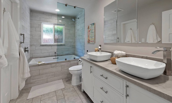 Del Cerro House | SDSU Beach Cottage (San Diego State University)