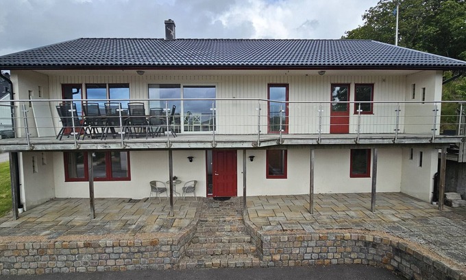 Svanesund Ski Chalet | SE09140
