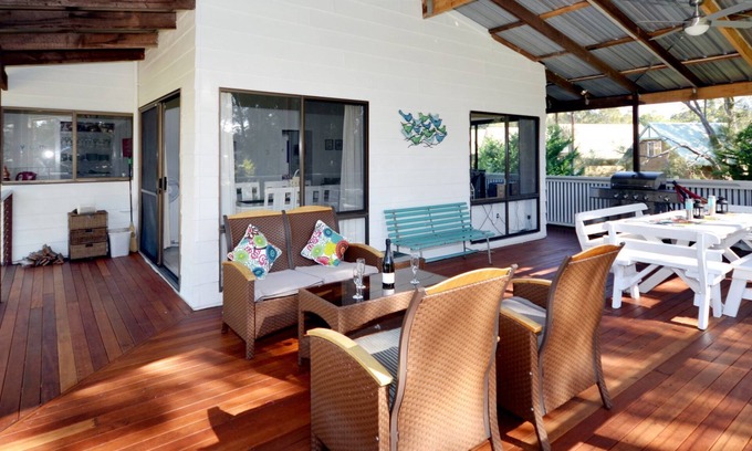 Berrara House | Sea Breeze Berrara Beach House