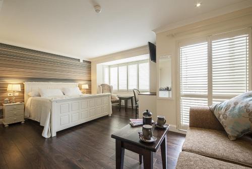 Galway Bed & Breakfast | Sea Breeze Lodge B&B Galway