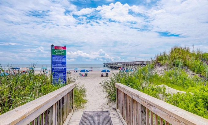 North Myrtle Beach Apartment | Sea Cabin 117