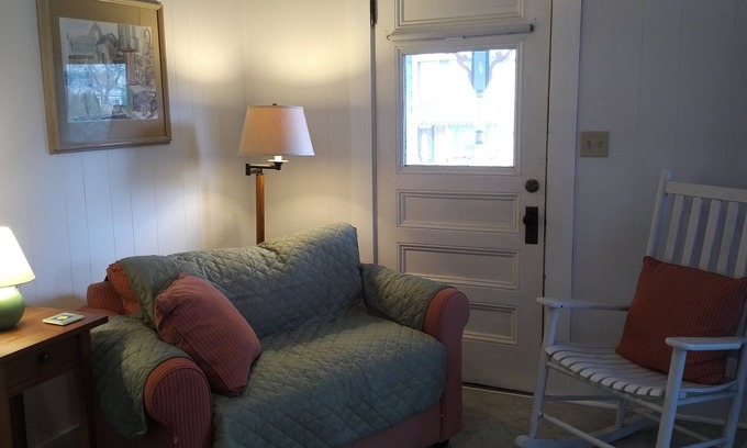 Vineyard Haven Apartment | Sea Captain's Victorian studio bedroom apartment. Pets OK