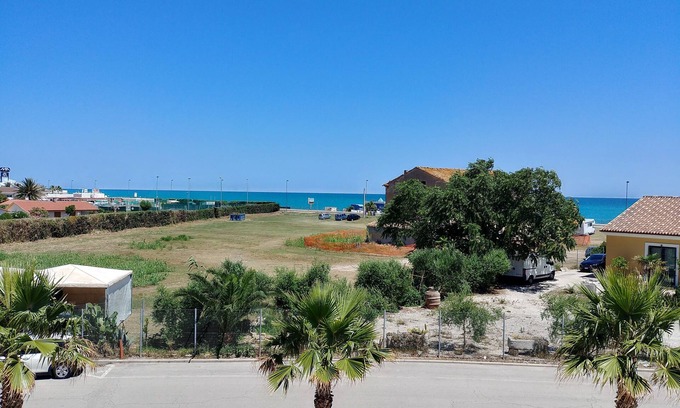 Porto Recanati Apartment | SEA FRONT APARTMENT IN PORTO RECANATI