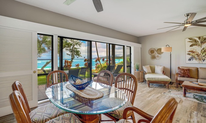 Kapaa Condo | "Sea Gem" a Oceanfront Condo at Lae Nani 515