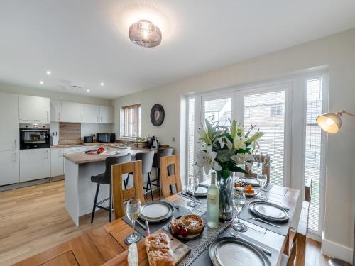 North Togston House | Sea Glass