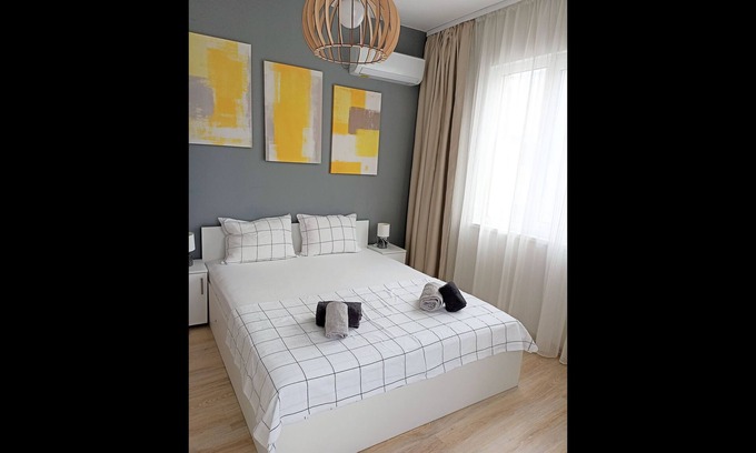 Burgas Center Apartment | SEA Holisays -4 rooms Apartment, Burgas, Bulgaria