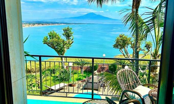 Costa Saracena-Castelluccio House | Sea Home Etna View between Syracuse and Catania