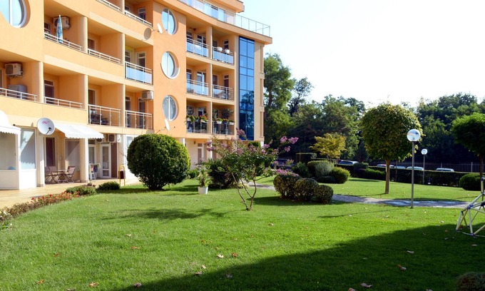 Varna Apartment | Sea Joy Studio in the sea garden