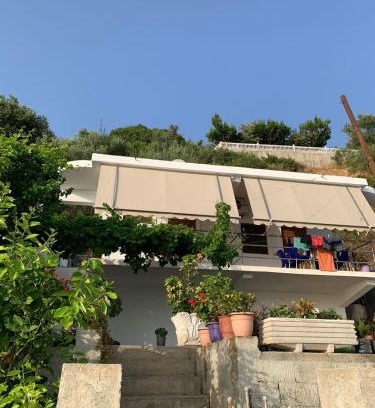 Qazim Pali Apartment | Sea La Vie Anesti