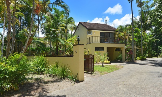 Port Douglas Villa | Sea la Villa Port Douglas