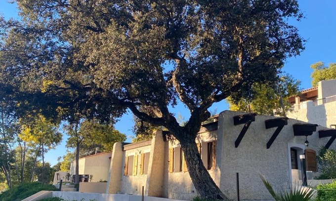 Cavaliere House | SEA & NATURE HOLIDAYS Pets welcome