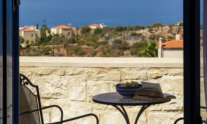 Kokkinon Khorion Villa | Sea of Crete views from your mountaintop infinity pool