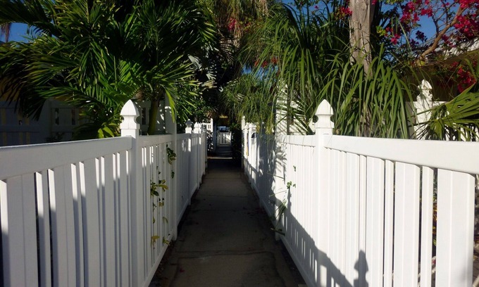 Holmes Beach Condo | Sea Pirate Cottage By The Sea on Anna Maria Island, Smart TV in every room.