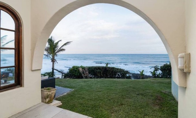 Sheffield Beach House | Sea Salt Big Beach House
