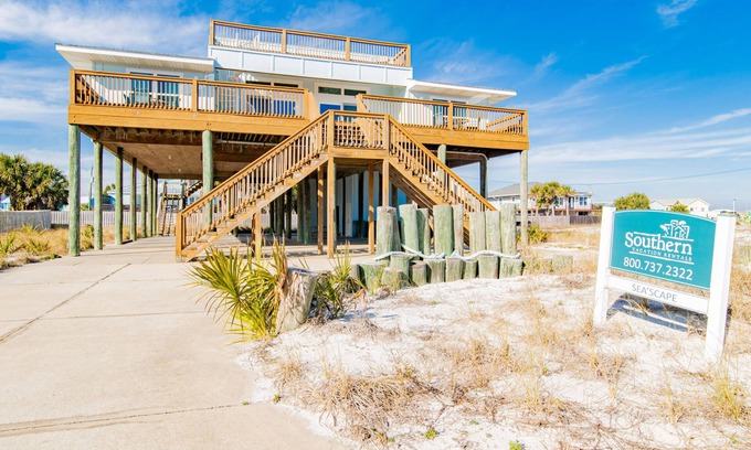 Villa Segunda House | Sea'Scape | Beach View Home, Balcony, Rooftop Deck