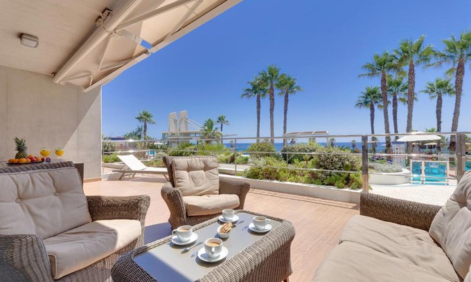 Punta Prima Apartment | SEA SENSES SKYLINE Torrevieja