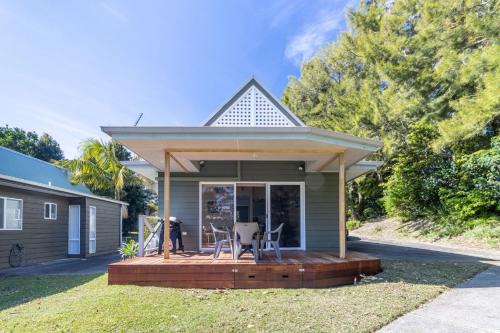 Berrara House | Sea Shell Chalet at Berrara Chalets