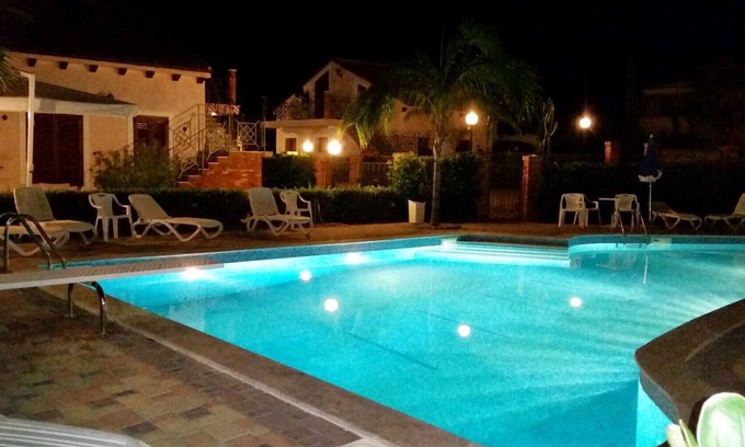 Piana Calzata Apartment | Sea side apartment with POOL, Terrace with SEA VIEW, WiFi, near Cefalu Palermo