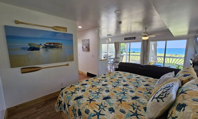 Madison Beach Apartment | SEA SIDE LAKE FRONT COTTAGE