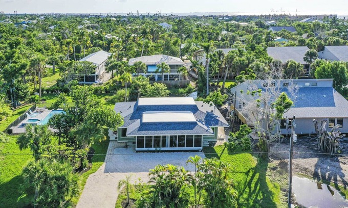 Beachview Country Club Estates House | Sea Song 2