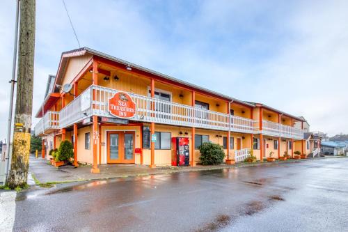 Rockaway Beach House | Sea Treasures Inn