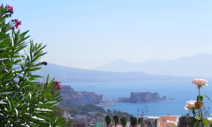 Naples House | Sea View 2bed Apartment overlooking the Gulf with Private Terrace