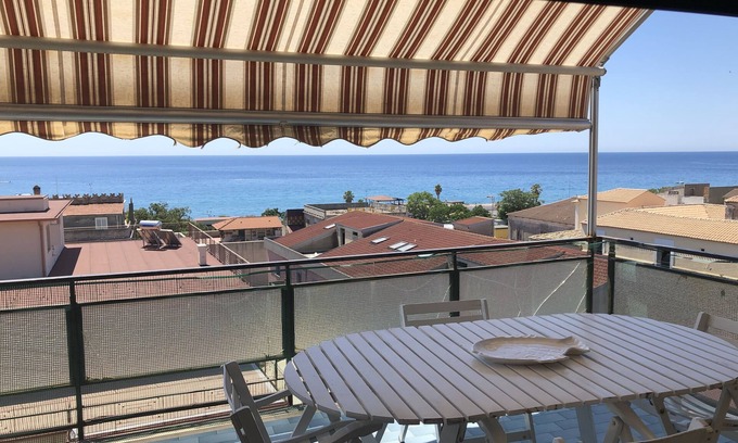 Siderno Marina Apartment | Sea view apartment