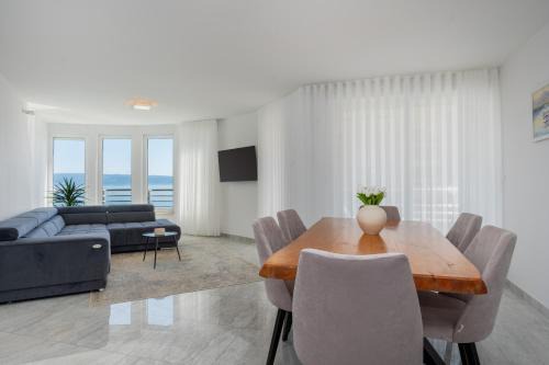 Bacvice Apartment | Sea view apartment by Nono Ban