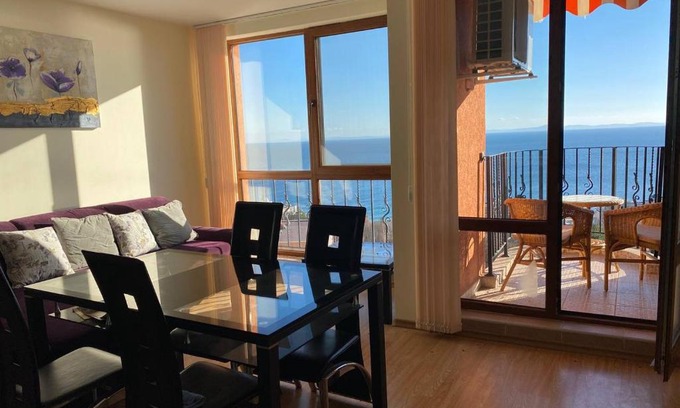 Elenite Apartment | Sea view apartment in Sveti Vlas