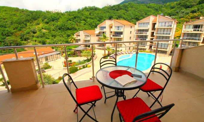 Przno Apartment | Sea View apartment with Pool