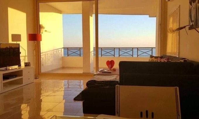 Sakkala Apartment | Sea view , city center , beach access ,3-bedroom apartment
