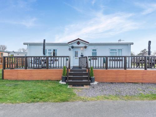 Dinas Cross House | Sea View