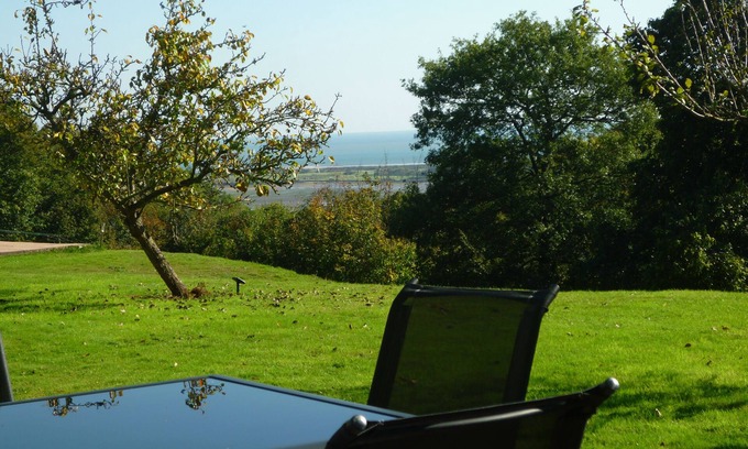 Ebford House | Sea View Lodge in 6 Acres of Woodland