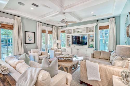 Watercolor House | Sea Vous Play