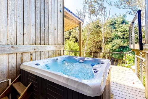 Cape Meares House | Sea Wonder