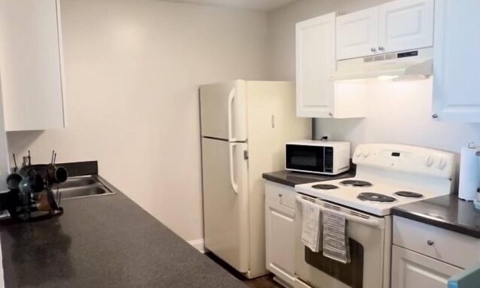 Port Orange Condo | SEA-ya Later Beach Condo 8 min to Beach